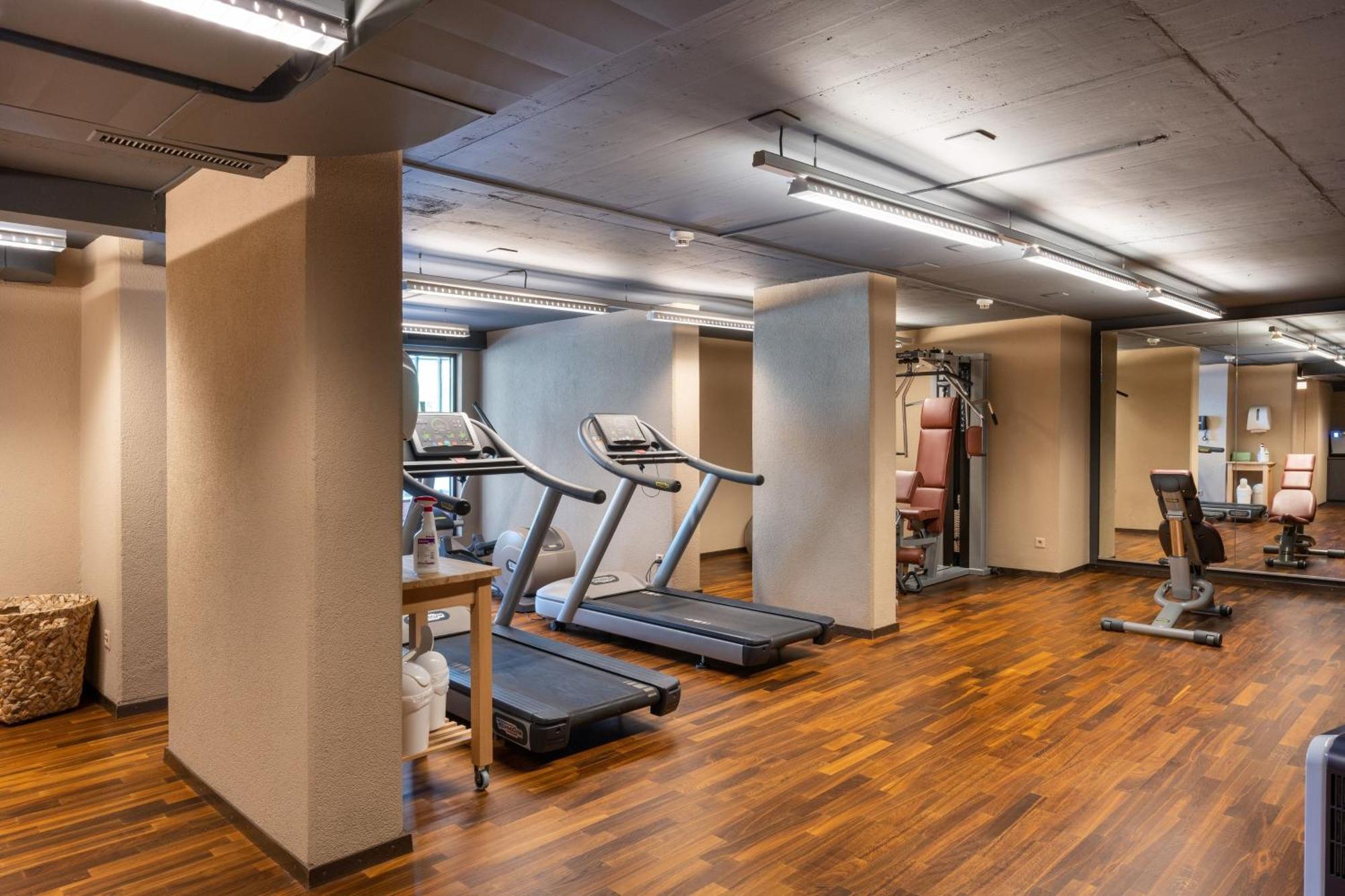 Wohnung Edelweiss Direkt In 4 Sterne Hotel Беатенберг Экстерьер фото